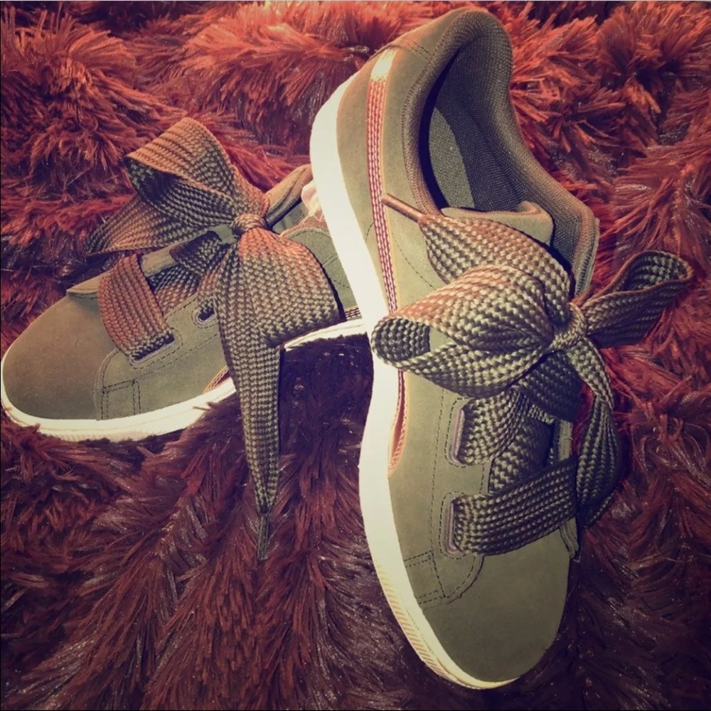 PUMA Limited Edition Forrest green💚